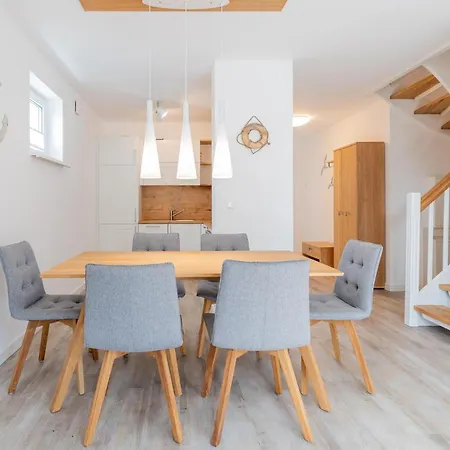 Strandhaus We 01 度假居 *