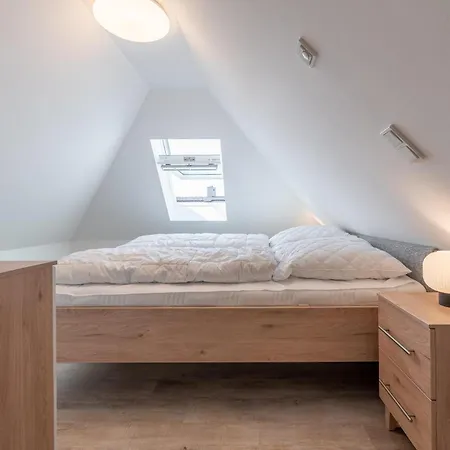 Strandhaus We 01 Vakantiehuis *